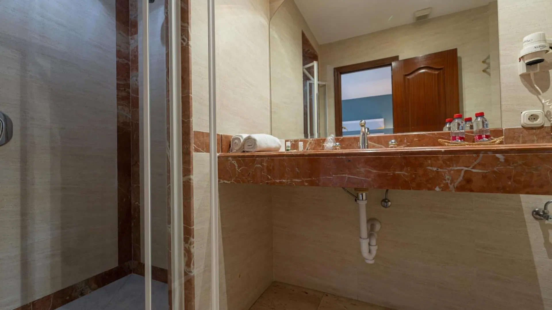 **  Hotel Piedra Paloma By Croma Estepona Hiszpania